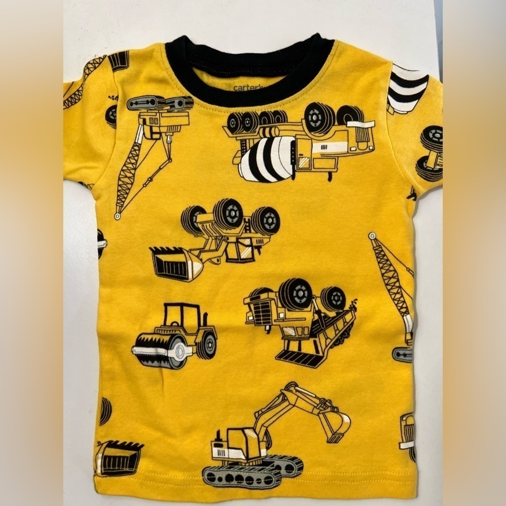 Carters short sleeve shirt size 18m like new